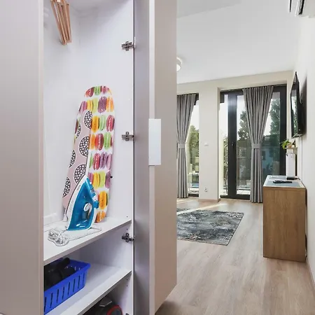 Rajska 3 By Renters Daire Krakow