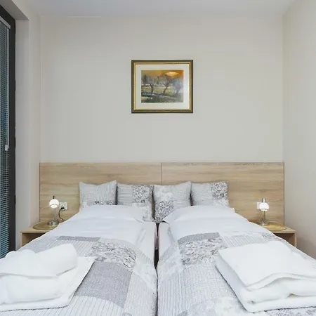 Rajska 3 By Renters Krasków